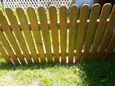 31 Stück Zaunlatten 100cm Holzzaun Holz Zaun  Zaunbrett Gartenzaun gestrichen