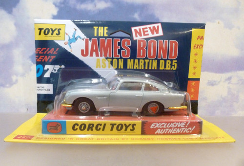 Corgi model club james - club,