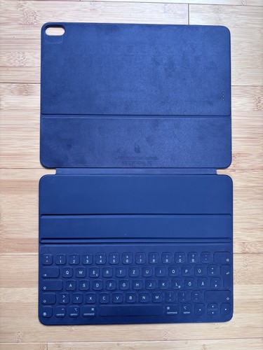 Apple smart keyboard - apple,