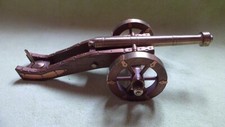 Alte Messing Kanone mit Holzgestell Dekoartikel Handarbeit
