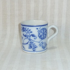 kleine Tasse Zwiebelmuster 6,5 cm Willeroy und Boch Dresden Keramik Espresso