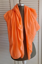 Schal / XL Tuch - Neon Orange / Apricot - 150 x 130 cm groß - leichte Qualität