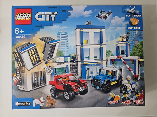 Lego city 60246 - city, polizeistation