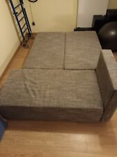 Gemütliche couch die man auch zum schlafen ausziehen kann