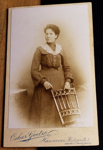 Stehende junge frau cdv - stehende, /