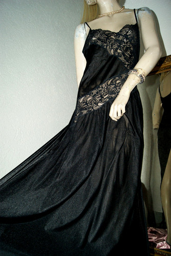 Rassiges avance negligee - avance,