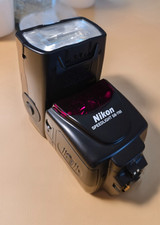 Nikon SB-700 Blitzgerät