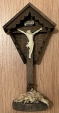 kleines altes Kruzifix