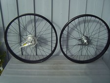 Cruiser Laufradsatz  26 Zoll  7-gang Nexus +Shimano Nabendynamo