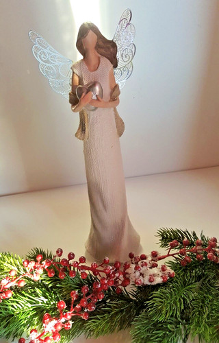 Weihnachtsengel mit herz engel