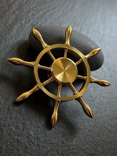 Fidget spinner aus messing - spinner,