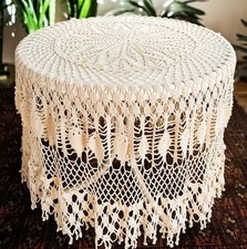 Tischdecke, gehäkelt