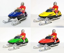 SCHNEEMOBIL mit Fahrer Licht Sound 12cm Wintersport Snowmobile Spielzeug 4Var 45