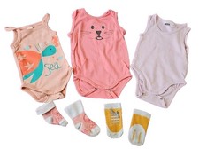 Paket: 3 Body's ohne Arm plus 2 Paar Socken,  Gr. 62/68, Topo Mini, Ergee