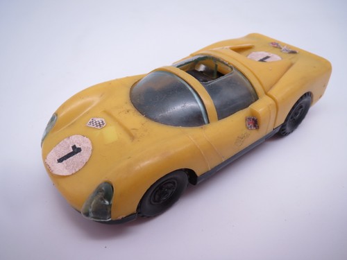 Ferrari 330 p3 1 - d.b.g.m.,