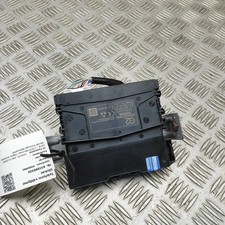 Toyota RAV 4 MK5 XA50 Telefon