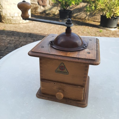 Antike kaffeemühle - antike,