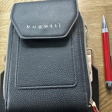 tolle Bugatti Umhängetasche