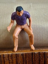 Hotwheels Rrrumblers: einzelne Fahrerfigur violett/braun