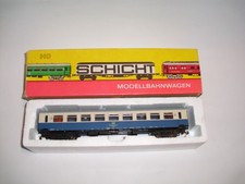 SCHICHT Modellbahnwagen HO elfenbein/blau, vierachsig, VEB Dresden