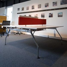 Vitra Schreibtisch Doppelarbeitsplatz Melamin Soft Light Stoff Plano Orange