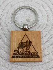 Schlüsselanhänger aus Holz, Fendt, Dieselross, Schlepper