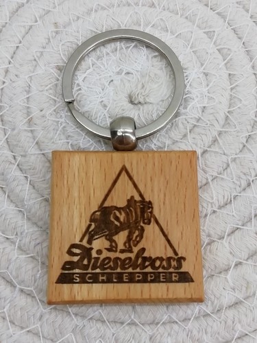 Schlüsselanhänger aus holz - schlüsselanhänger,