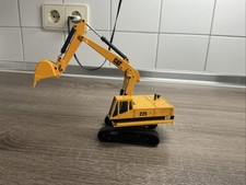 Cat 225 Hydraulikbagger, Maßstab 1:50