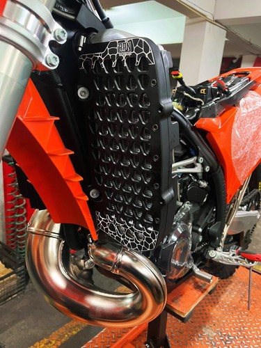 Ktm kühlerschutz radstrebe - kÜhlerschutz,