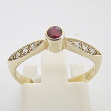 Ring Gold 585er Rubin