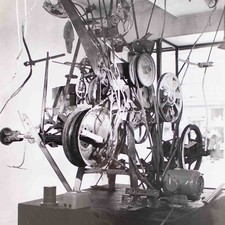 Jean tinguely kinetische kunst - jean,