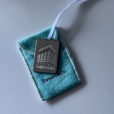 Tiffany & Co 5th Avenue New York The Landmark Charm Accessoire silver plated NEU