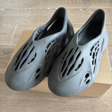 Adidas Yeezy Foam RNR Schwarz 44,5 – Selten | Sneaker Top Zustand 