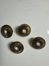 4 mal  Premium Schmuckknopf