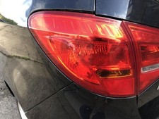 Opel Meriva B Rückleuchte außen links Ecke Rücklicht Heckleuchte