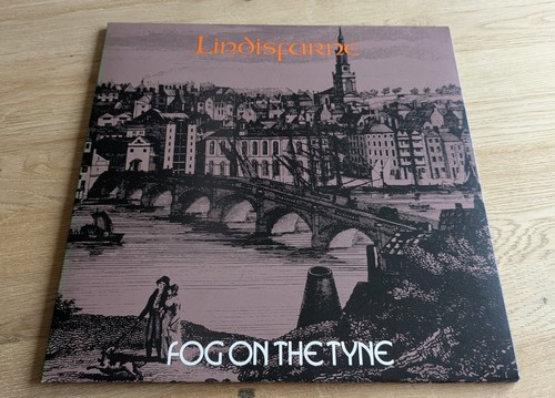 Vinyl lindisfarne fog - /,