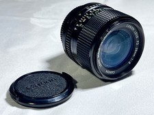 Canon Lens FD 28mm / 1:2 Weitwinkel Objektiv