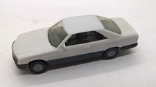 Herpa Mercedes MB 560 SEC W126 C126 weiß mit Alufelgen (13)