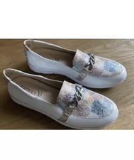 CAPRICE Damen Slipper, NP79, Leder, Größe 40, Halbschuh, Damenschuh weiß bunt