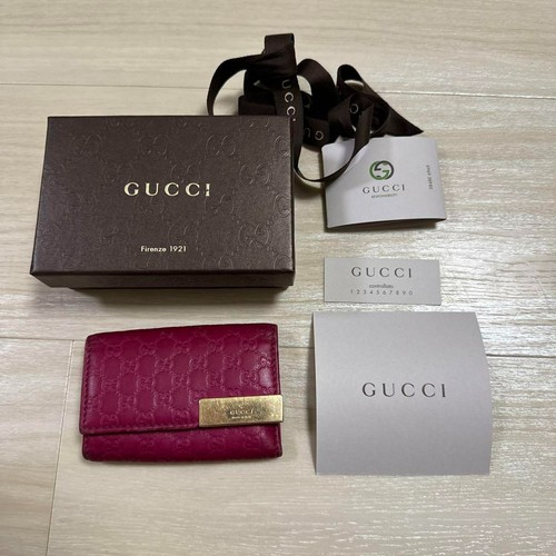 Authentisches gucci muster - gucci, gg-muster