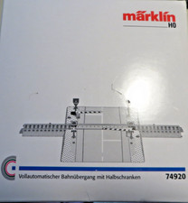 Märklin 74920 H0 Bahnübergang Halbschranke für C-Gleis mit Anleitung in OVP