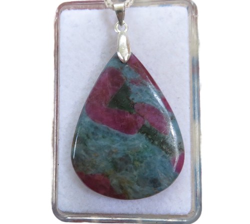 Rubin kyanit cabochon - in,