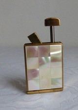 ungewöhnlicher alter Parfumzerstäuber Firma Colibri in Gestalt eines Feuerzeugs