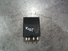 Mercedes W124 S124 C124 Steuergerät Relais Kraftstoffpumpe 0065458732 Original