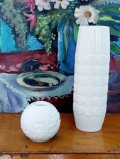 2 Hutschenreuther Lorenz Vasen/Kerzenständer Relief-Porzellan Blumen top