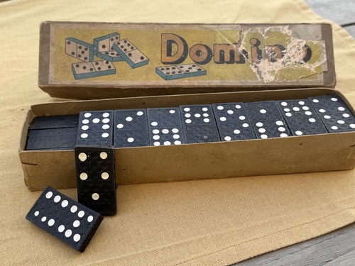 Ganz altes domino spiel - ++ganz, spiel++
