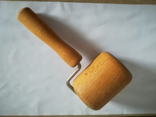 Keines altes nudelholz sehr - , nudelholz,
