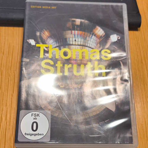 Thomas struth dvd - thomas,