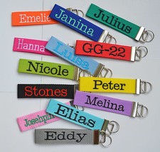   Schlüsselanhänger Schlüsselband bestickt mit Wunschname Schlüsselbänder Neu