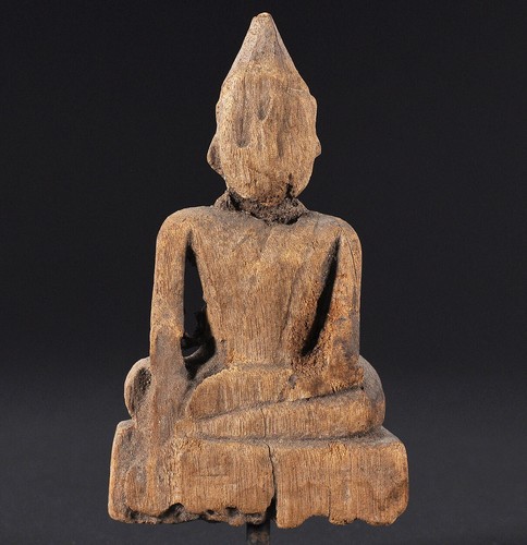Seated wooden figurine - , of